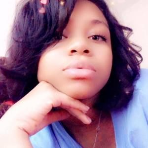 Meet your Posher, Jamia